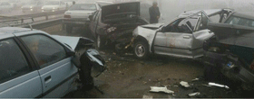 آمار پلیس: کشته شدن ۱۶۰ نفر، ۳۰۰۰ نفر مجروح و محرومیت ۲۰ هزار راننده پرخطر از ابتدای سفرهای نوروزی/ گزارشی از تصادف زنجیره ای مشهد - نیشابور+ عکس و فیلم