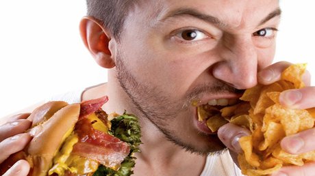 خوردن بی‌موقع روی پوست تاثیر منفی دارد